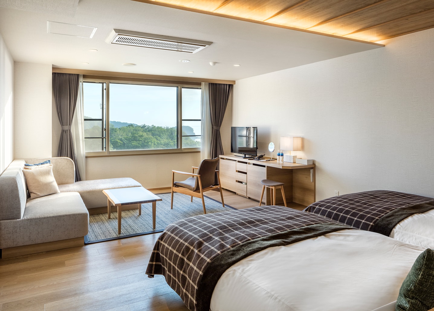 Natural Twin Room